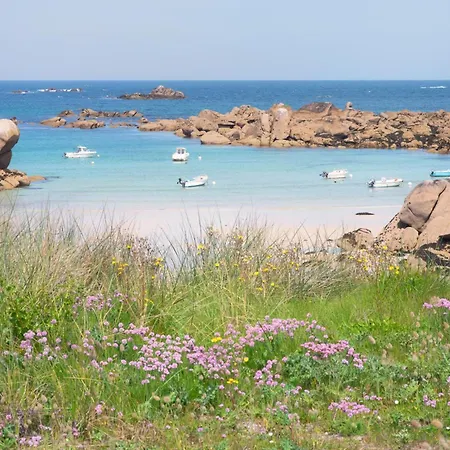 Ty Bulle - Insolite Les Pieds Dans L'eau Hébergement de vacances Ploudalmézeau